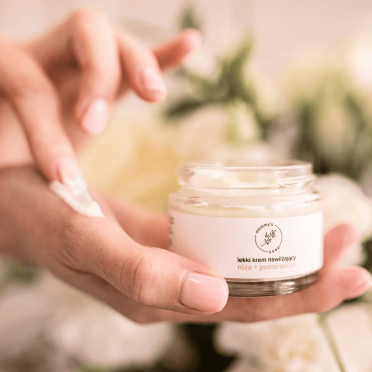 Lekki krem nawilżający róża i pomarańcza Mommys Soap